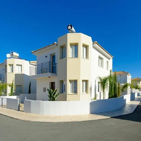 Artemis Palm Villas *